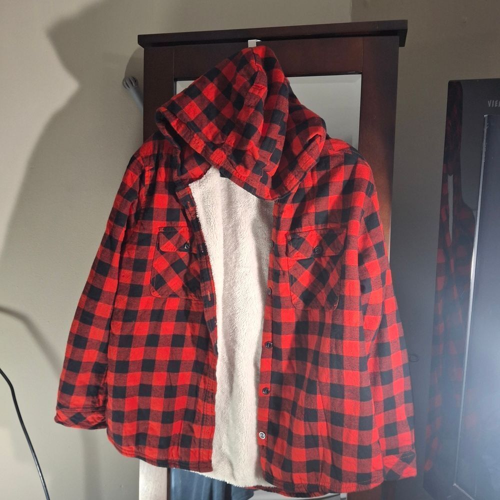Boston Traders Red & Black Plaid Hooded Sherpa Shirt